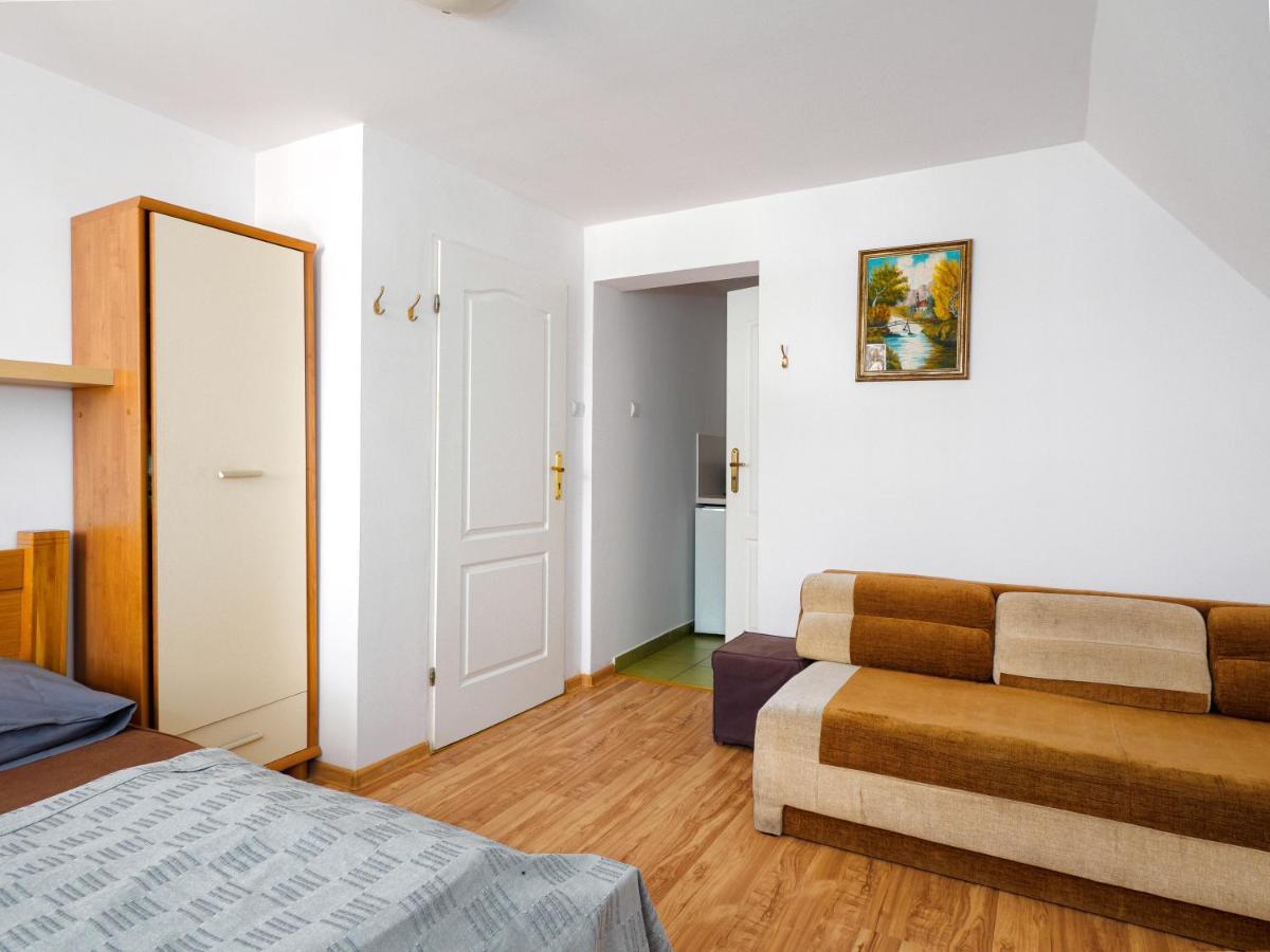 Maximus Apartment Криница Морска Екстериор снимка