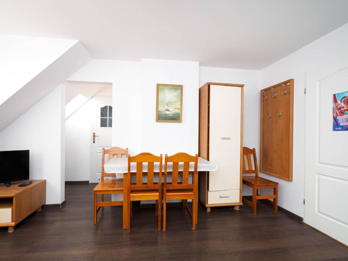 Maximus Apartment Криница Морска Екстериор снимка