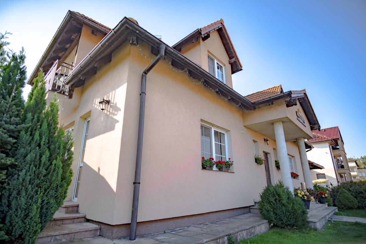 Maximus Apartment Криница Морска Екстериор снимка