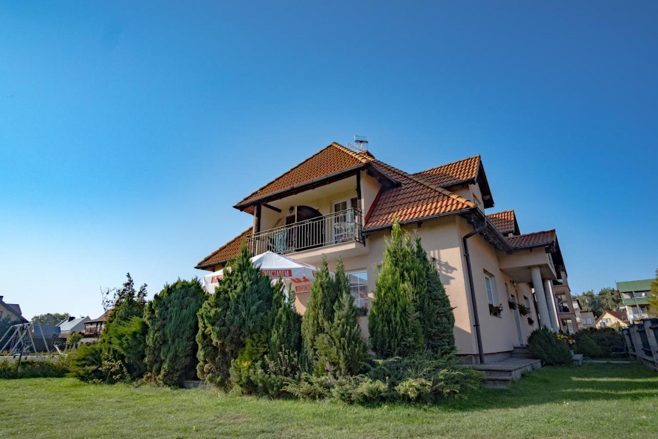 Maximus Apartment Криница Морска Екстериор снимка